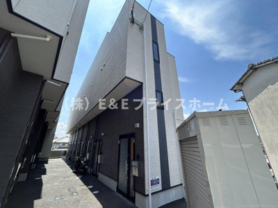 【外観】 | 仲介手数料半額！HPには初期費用掲載！「プライスホーム」で検索！ガレット空港前Ⅱ