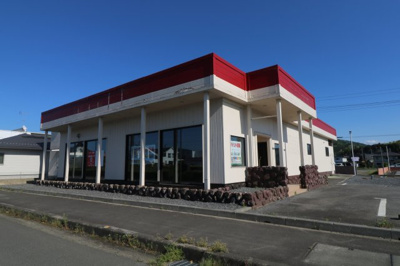 【外観】 | 桜川テナント | 内部はスケルトンです。