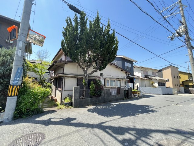 姫路市御立中４丁目／売土地の前面道路含む現地写真