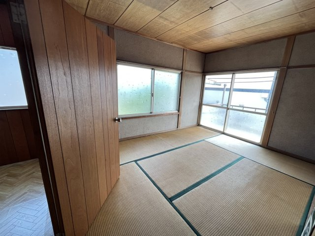 姫路市御立中４丁目／中古戸建の寝室