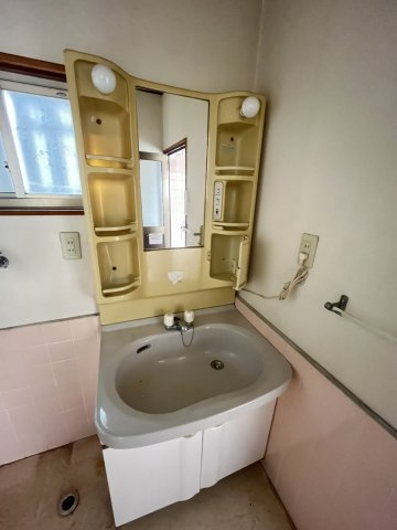 姫路市御立中４丁目／中古戸建の洗面所