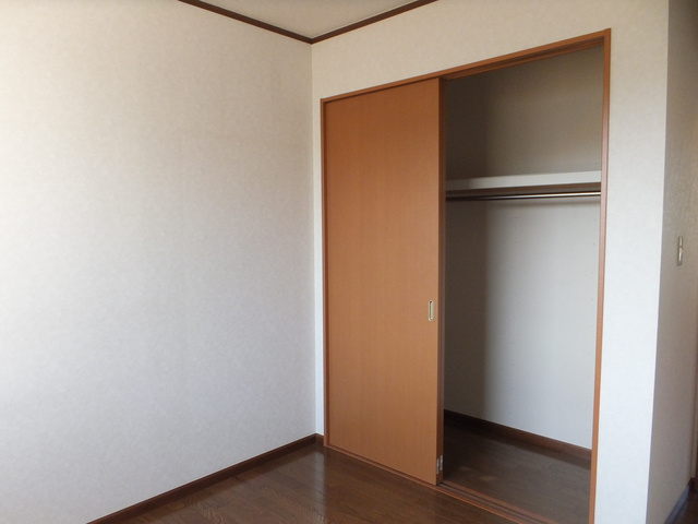 フォレスト久末の収納