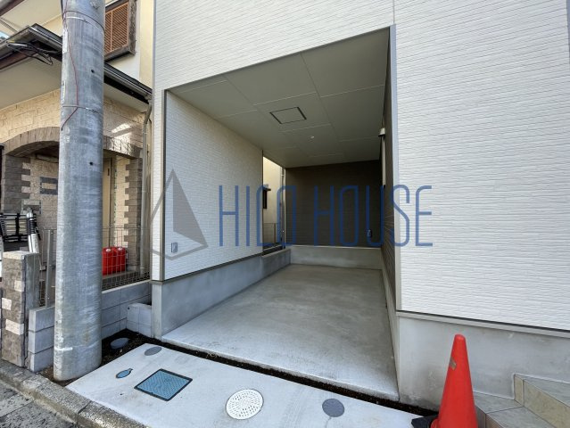 Kolet南大塚の駐車場