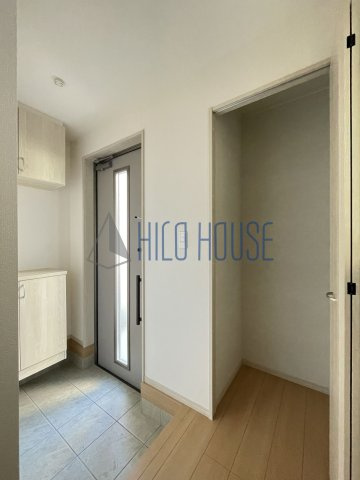 Kolet南大塚の玄関