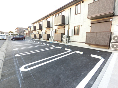 【駐車場】 | ウル・シャンティＤ