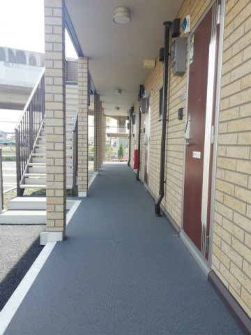 グランプレジールＣのエントランス