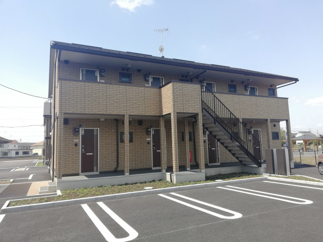 グランプレジールＣの駐車場