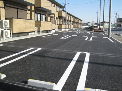 【駐車場】 | メゾン・ド・プリマ
