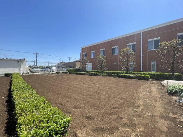 川越市笠幡　売地の外観|現地（2023年4月）撮影　土地面積１２１坪！建築条件なし！