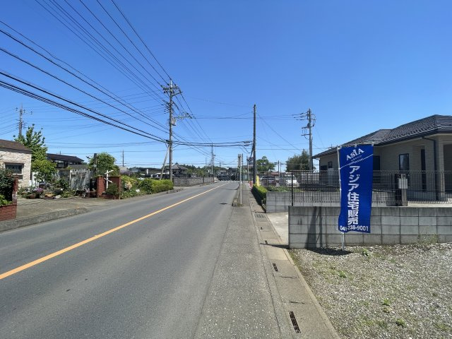 川越市笠幡　売地の前面道路含む現地写真|現地（2023年4月）撮影　北側約6.0ｍ公道/接面3.1ｍ