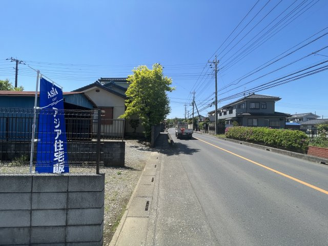 川越市笠幡　売地の前面道路含む現地写真|現地（2023年4月）撮影　北側約6.0ｍ公道/接面3.1ｍ
