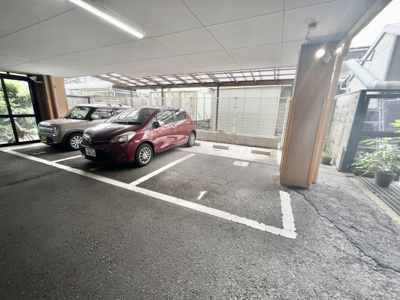 【駐車場】 | ヴィバーチェ