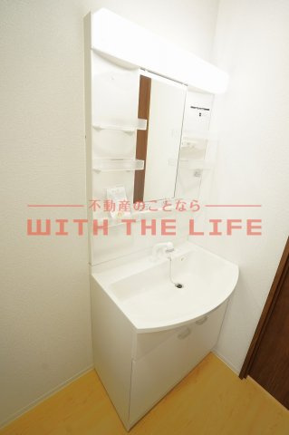 シャロムふえき【10,000円キャッシュバック対象】の独立洗面台|独立洗面台あり、毎朝おしゃれに忙しい女性の方におすすめです