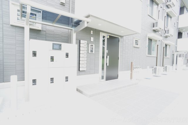 熊本市中央区本荘５丁目のアパートのエントランス