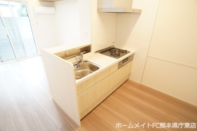熊本市中央区本荘５丁目のアパートのキッチン