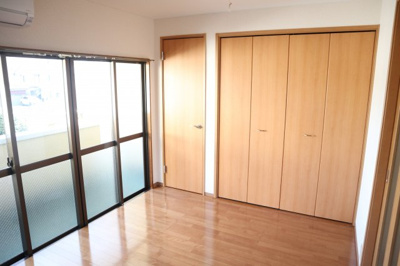 【居間・リビング】 | 岡本ハイツ