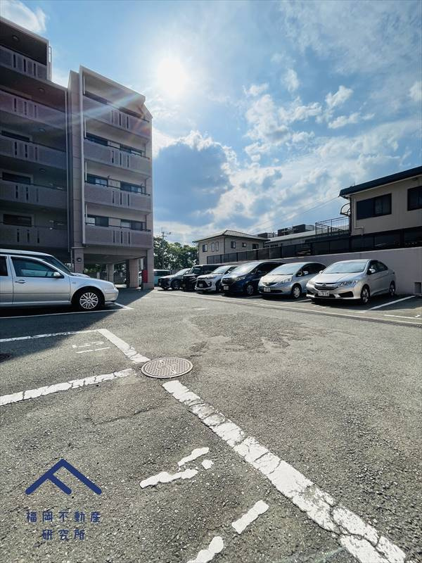 アムール板付Ⅴの駐車場