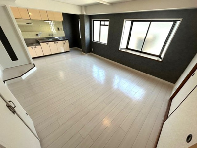 【居間・リビング】 | 新栄プロパティー恵我之荘