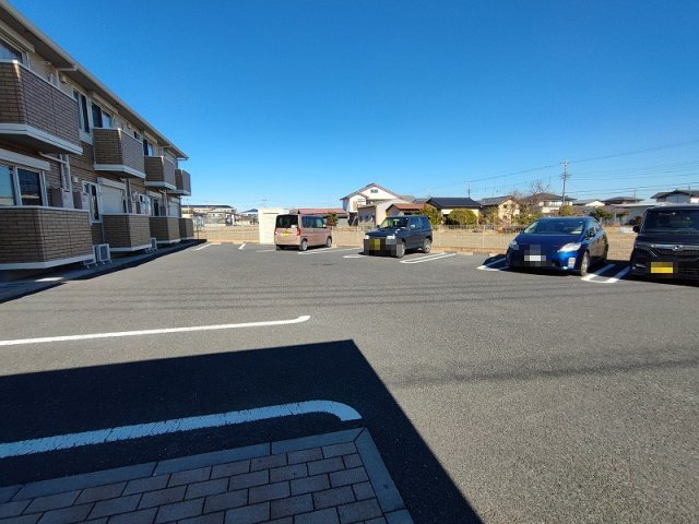 ルリ・リーフの駐車場