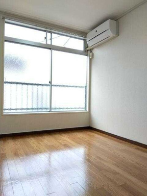 【寝室】 | サニーハイム