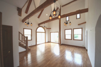 【居間・リビング】 | 大津市北小松1552-5　戸建