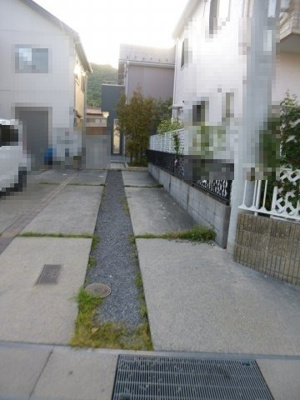 【駐車場】 | 大津市南志賀1丁目1-32　中古戸建 | 駐車場2台分