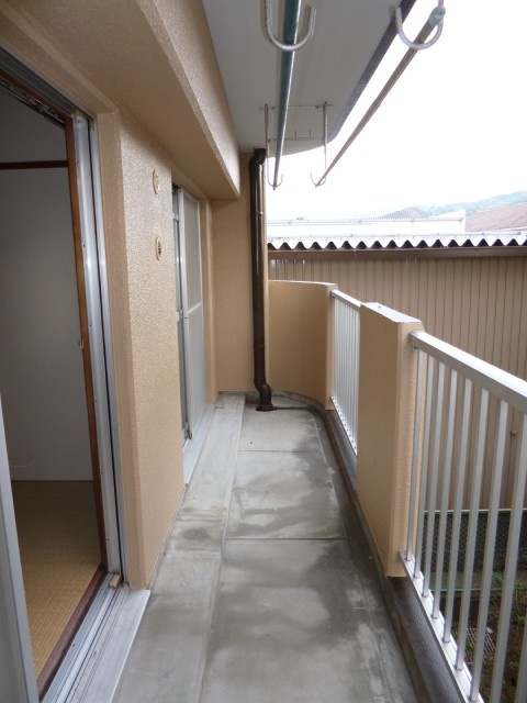 ライトハウス【キャッシュバック対象物件】のバルコニー