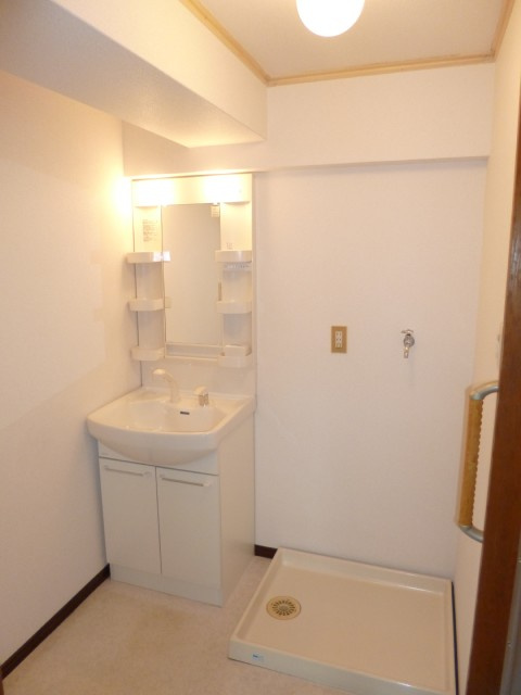 ライトハウス【キャッシュバック対象物件】の独立洗面台