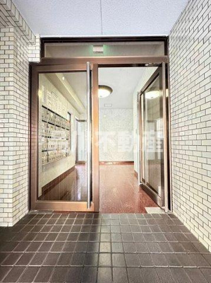 【エントランス】 | シェモア雪ヶ谷 | 建物の内部です