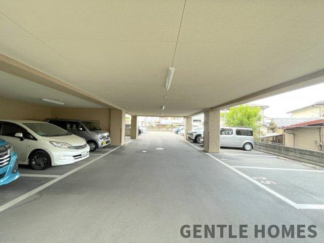 シティオ老司の駐車場