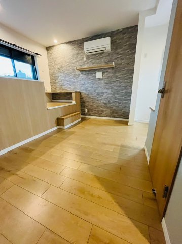 FORTUNATOの居間・リビング