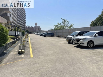 【駐車場】 | 朝日プラザCITYウエストヒル神戸C棟 | 敷地内に駐車場ございます♪