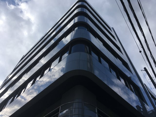 新橋ＳＴビルの外観