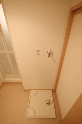 【設備】 | メゾン　ジャスティスＤ | 室内洗濯機置き場