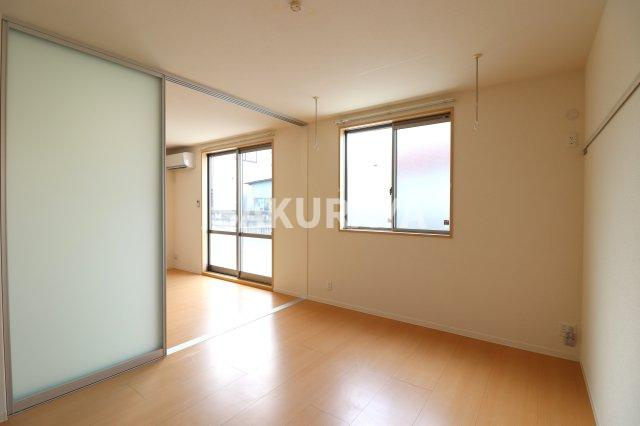 メゾンミラコスタの洋室|2023年撮影。現況と異なる場合がございます。