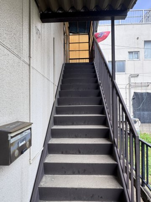 【その他】 | 田中貸事務所 | 専用階段です。