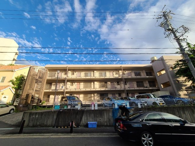 明宝マンションの外観|明宝マンション