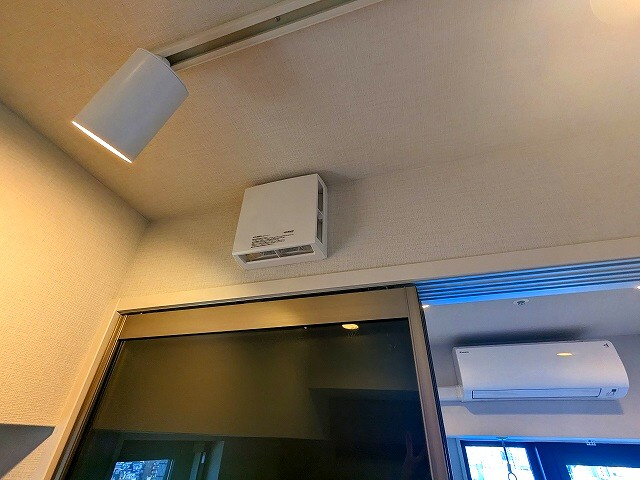 プライムアーバン浅草テラスの設備|室内の換気設備です
