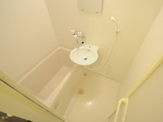 レオパレスエスペーロＫの洗面所