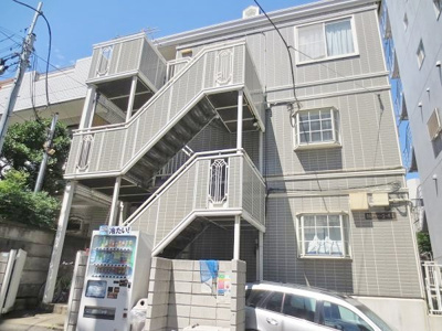 【エントランス】 | カルチャーコーポⅡ　12558 | ゴミ捨て場は敷地内で便利(^^)/