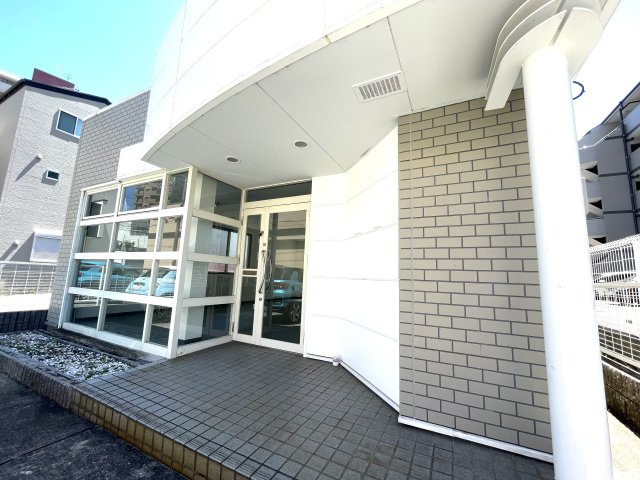 植田南２丁目事務所のロビー