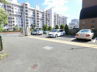 【駐車場】 | いつでも目の届く敷地内に駐車場があります♪お車をお持ちのファミリーさんにオススメです☆