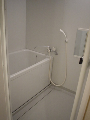 【浴室】 | J・ソブリン