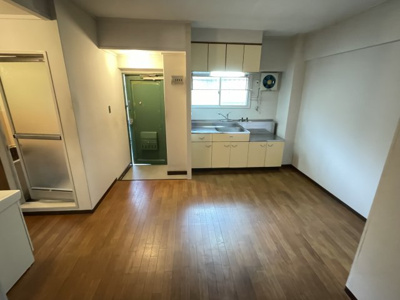 【居間・リビング】 | フィアスコート住吉大社