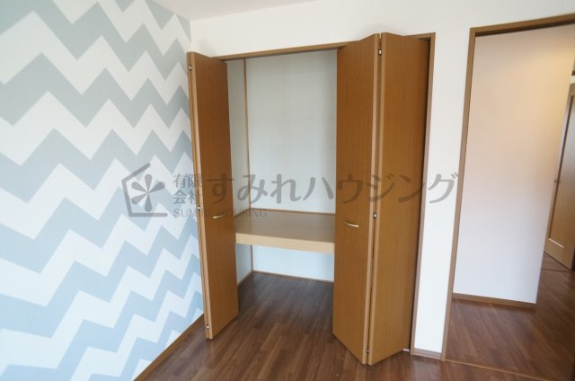 堀古タウンハウスの収納