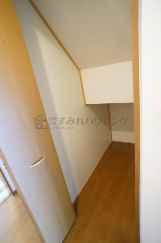 堀古タウンハウスの収納