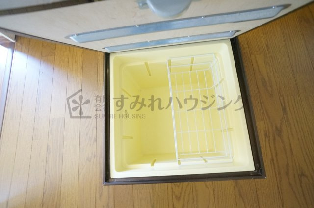 堀古タウンハウスの収納