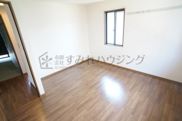 堀古タウンハウスの寝室