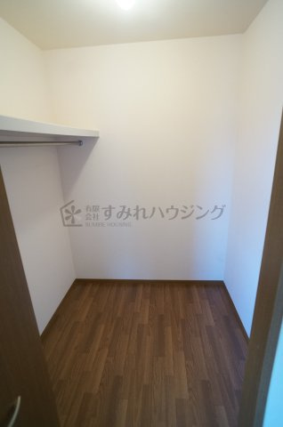 堀古タウンハウスの収納