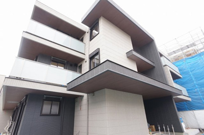 【外観】 | ヴィステリオ | 施工中のヘーベルメゾンです